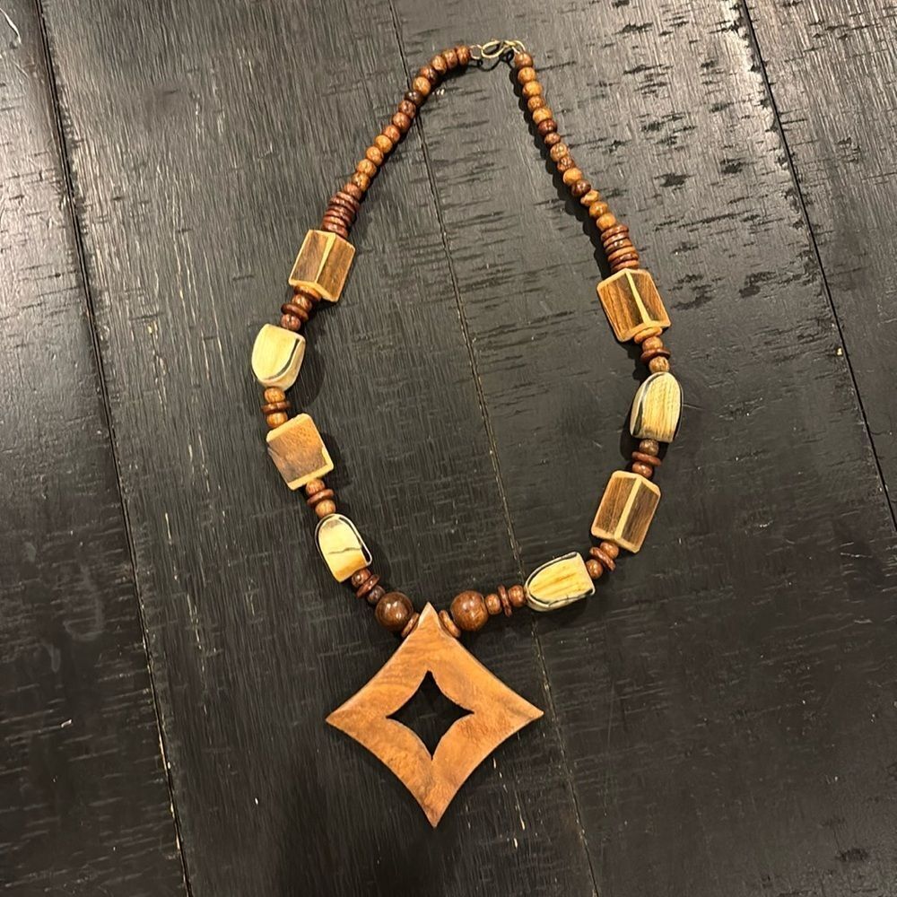 Vintage Wooden Boho Western Beaded Necklace​